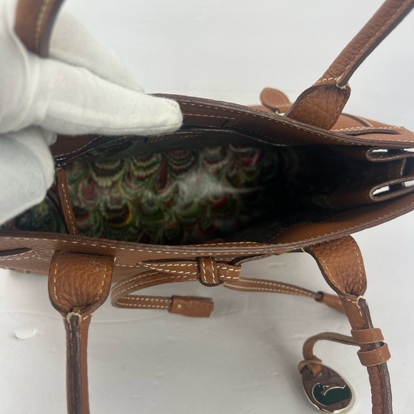 DOONEY & BOURKE 1975 MINI EAST/WEST TASSEL PEBBLED TEXTURED TOTE BAG,“TAN” COLOR - Picture 8 of 16